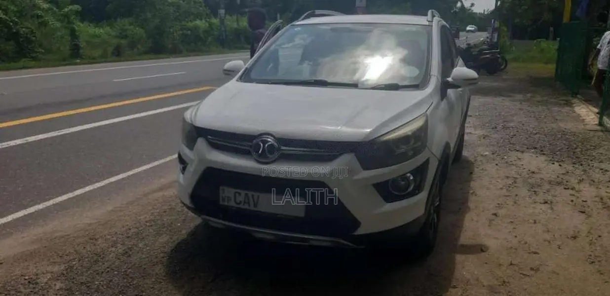 Micro X25 2017 Car (Used)