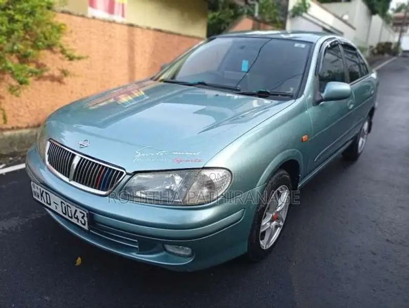 Nissan N16 1999 Car (Used)