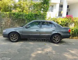Toyota Corolla 1996 Car (Used)