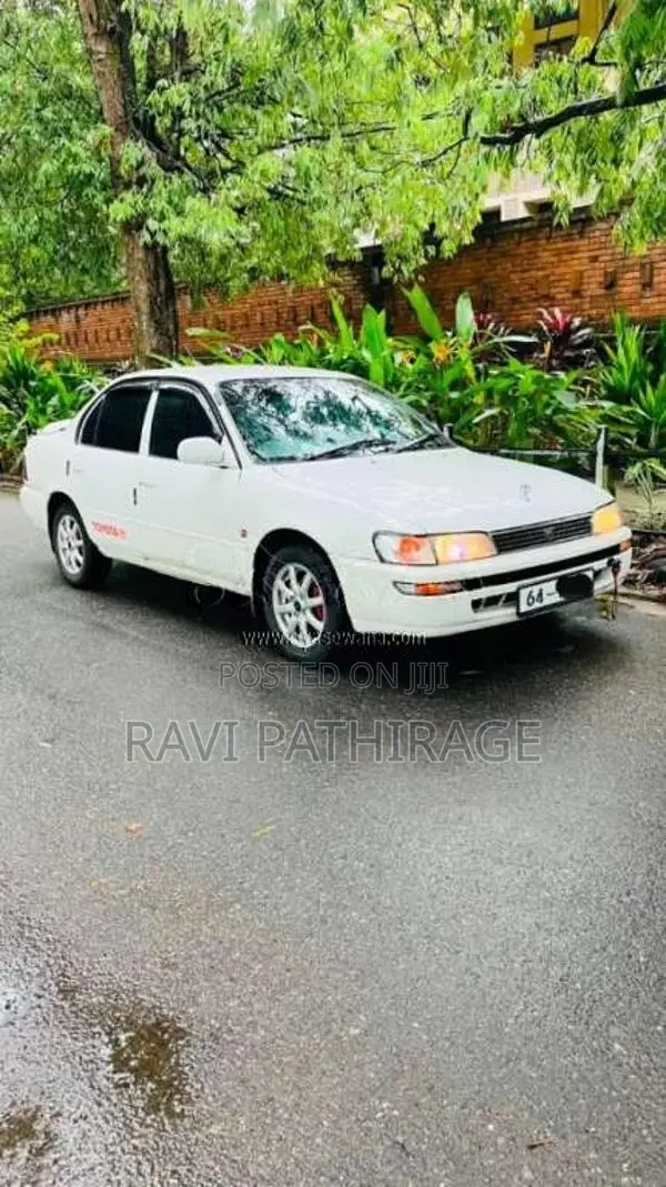 Toyota Corolla 1992 Car (Used)