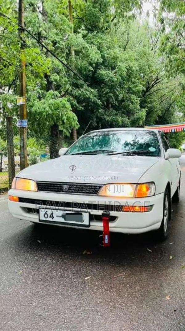 Toyota Corolla 1992 Car (Used)