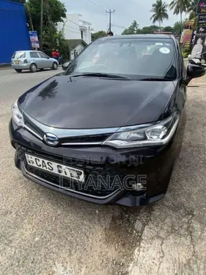 Toyota Axio 2016 Car (Used)