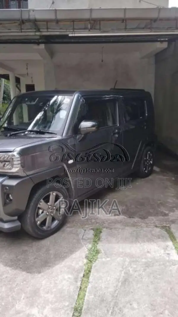 Daihatsu Taft 2025 Car (Used)