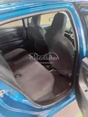 Toyota Vitz 2016 Car (Used)