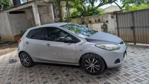 Mazda Demio 2009 Car (Used)
