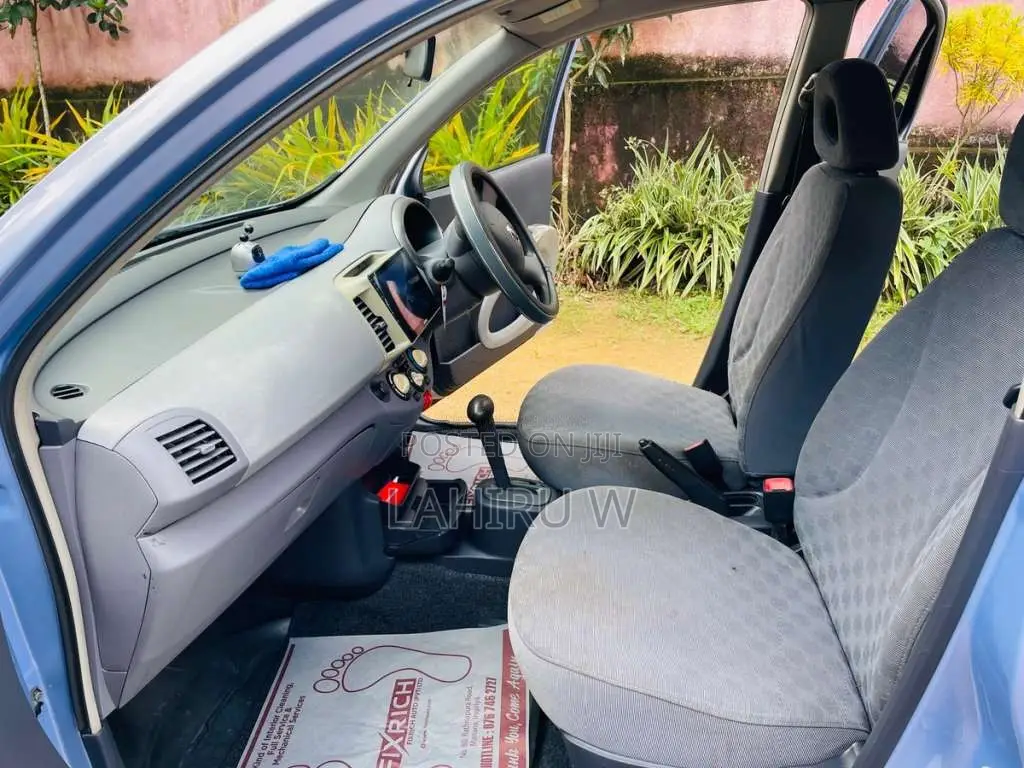 Nissan March AK12 2002 Car (Used)