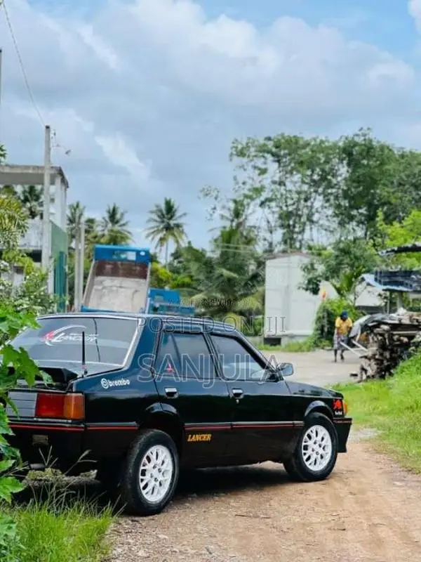 Mitsubishi Lancer Box 1982 Car Unregistered (Recondition)