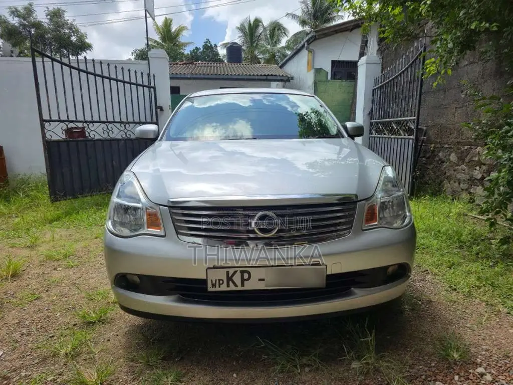 Nissan BlueBird Sylphy G11 2011 Car (Used)