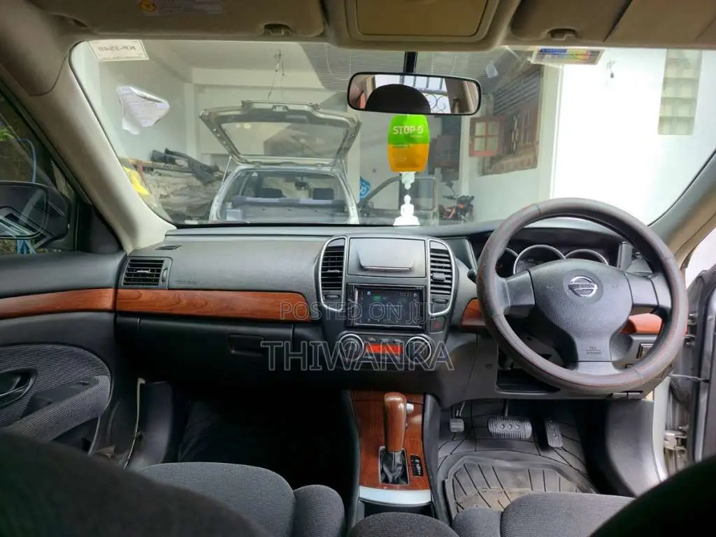Nissan BlueBird Sylphy G11 2011 Car (Used)