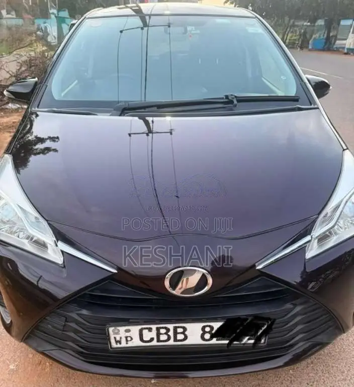 Toyota Vitz 2018 Car Unregistered (Recondition)