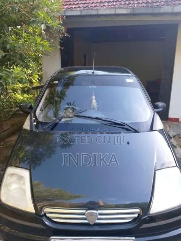 Micro Trend 2012 Car (Used)