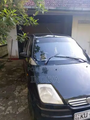 Micro Trend 2012 Car (Used)