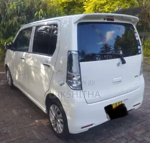Suzuki Wagon R FZ 2015 Car (Used)