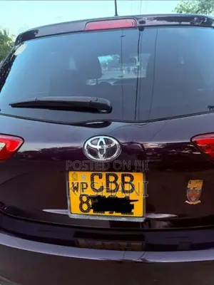 Toyota Vitz 2018 Car Unregistered (Recondition)