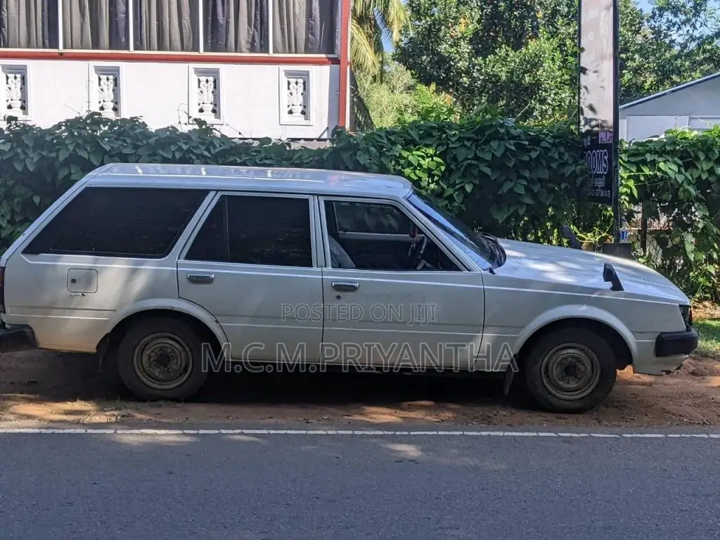 Toyota Dx Wagon 1987 Car (Used)