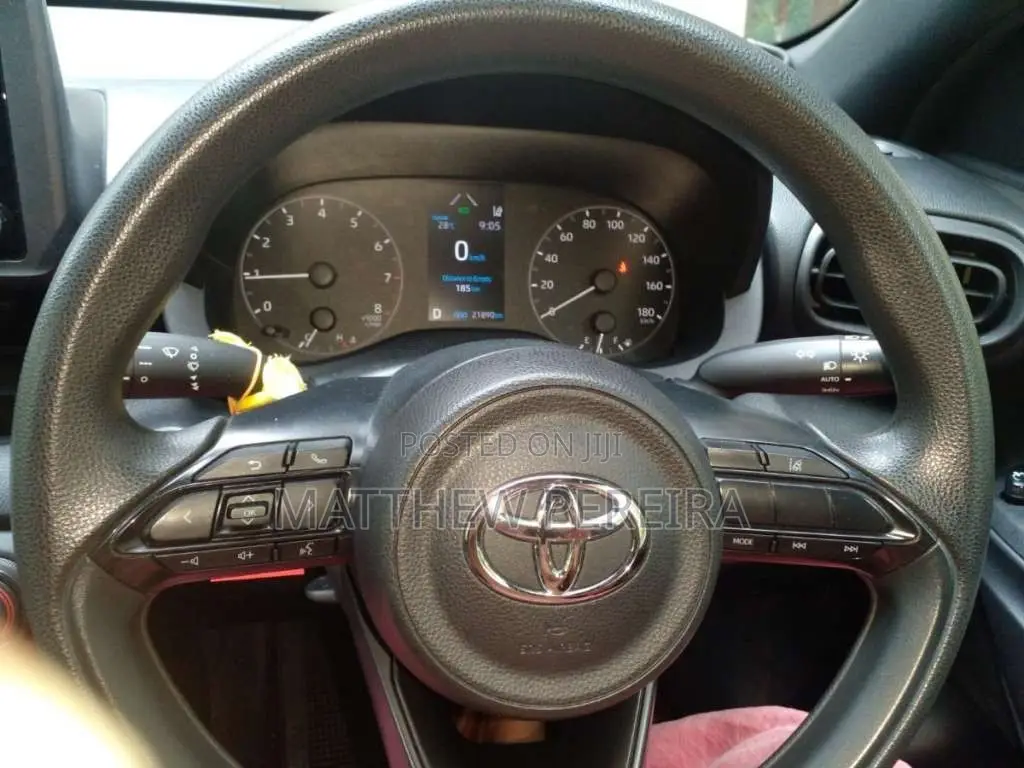 Toyota Yaris 2023 Car (Used)