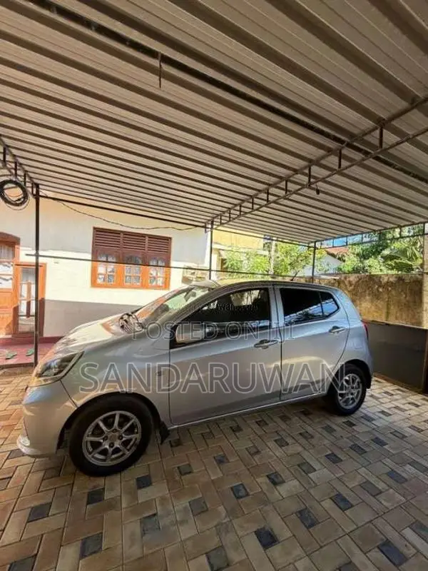 Perodua Axia 2018 Car (Used)
