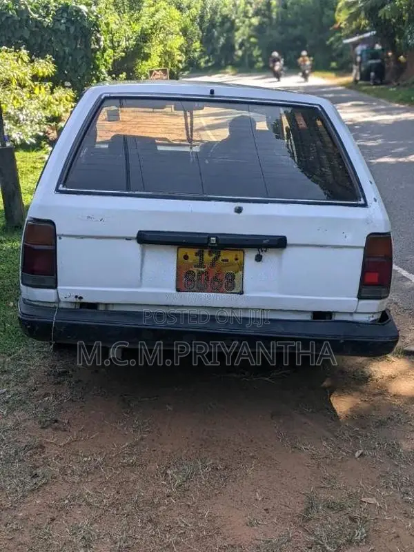 Toyota Dx Wagon 1987 Car (Used)