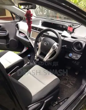 Toyota Aqua 2013 Car (Used)