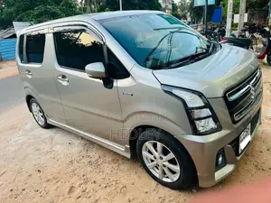 Suzuki Wagon R Stingray 2017 Car (Used)