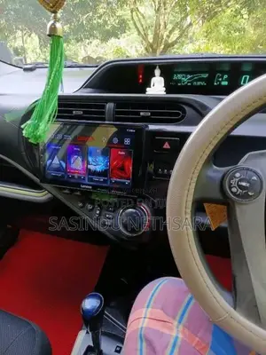 Toyota Aqua 2012 Car (Used)