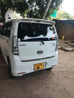 Suzuki Wagon R Stingray J Style 2015 Car (Used)