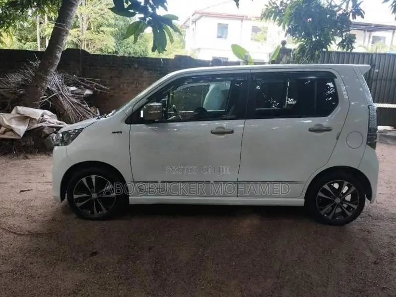 Suzuki Wagon R Stingray J Style 2015 Car (Used)