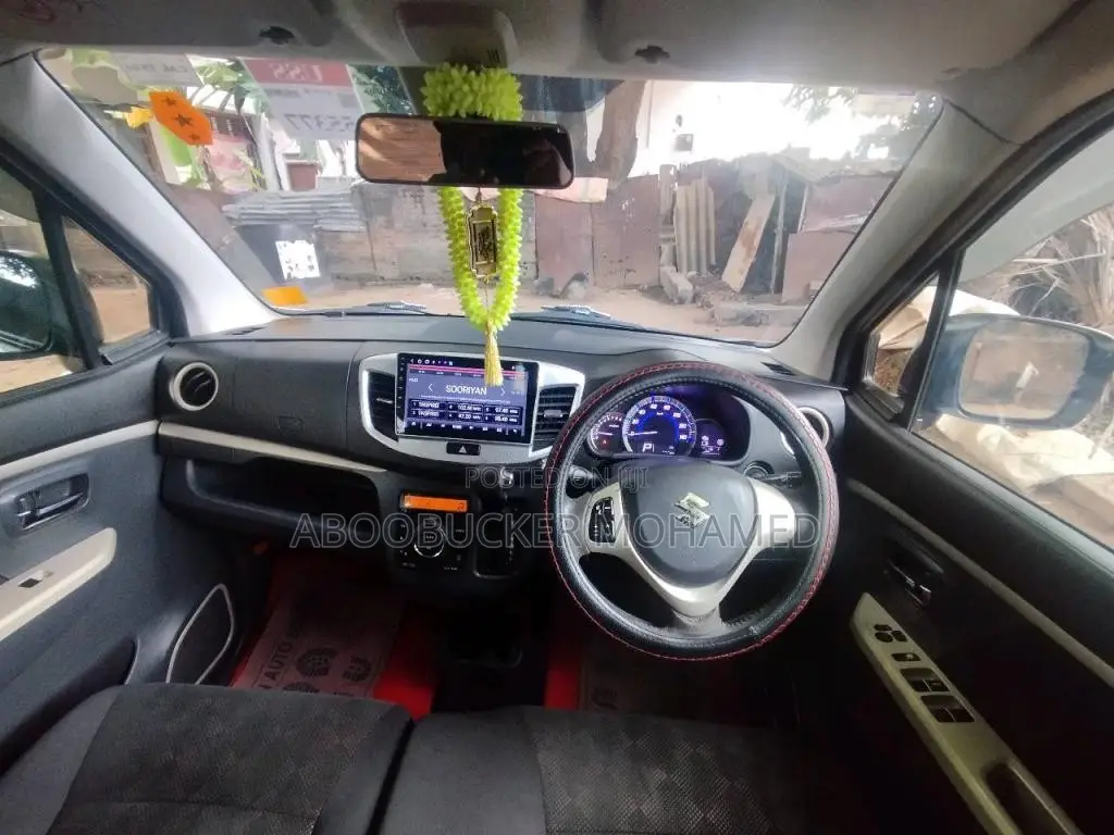 Suzuki Wagon R Stingray J Style 2015 Car (Used)