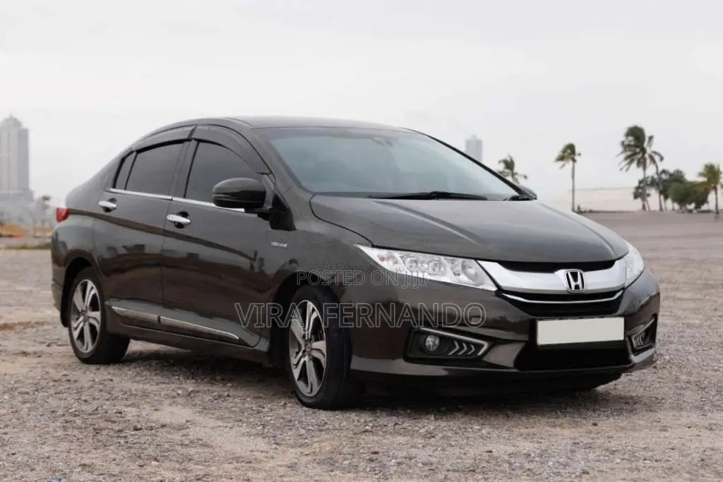 Honda Grace 2015 Car (Used)