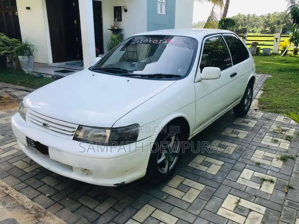 Toyota Corolla 121 1993 Car (Used)