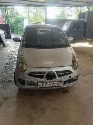 Subaru R2 2004 Car (Used)