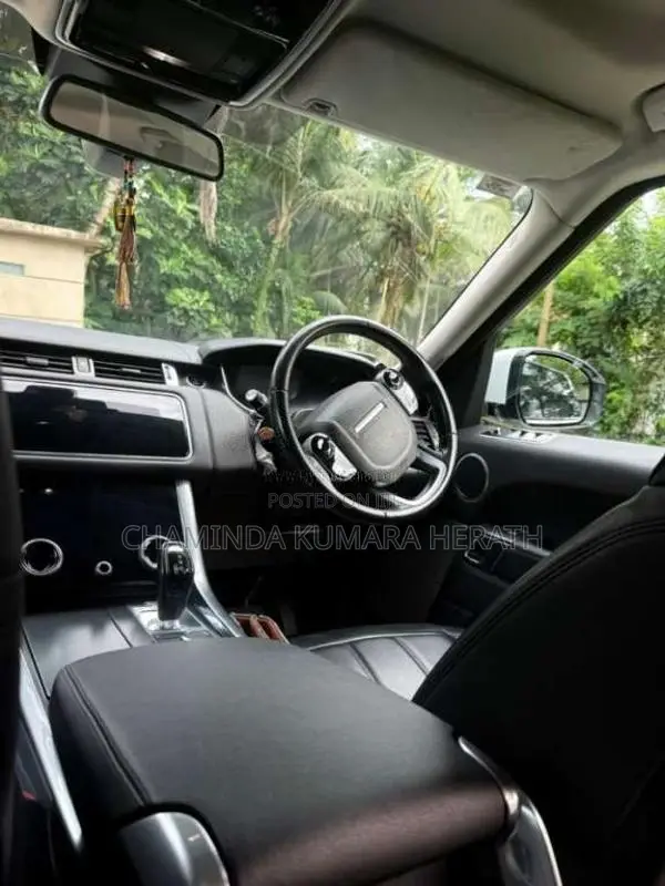 Land-Rover Sport 2019 Car (Used)