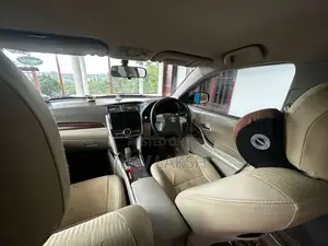 Toyota Allion 2010 Car (Used)
