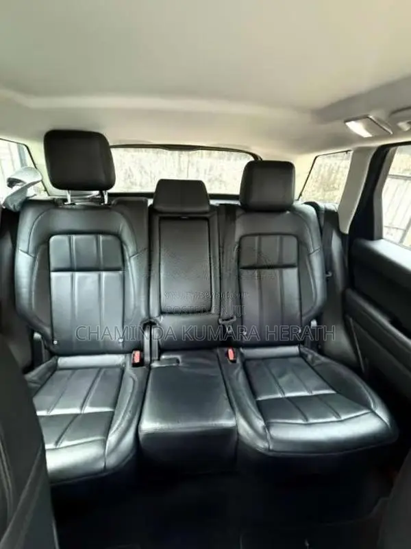 Land-Rover Sport 2019 Car (Used)