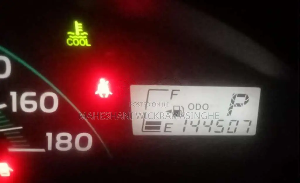 Toyota Vitz 2007 Car (Used)