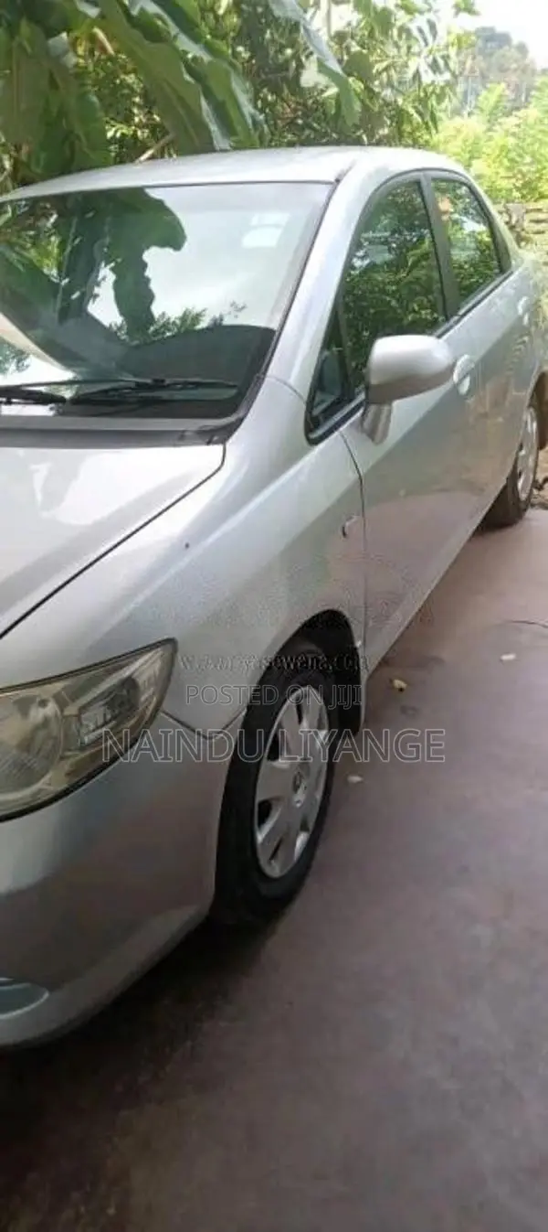 Honda Fit Aria GD8 2007 Car (Used)