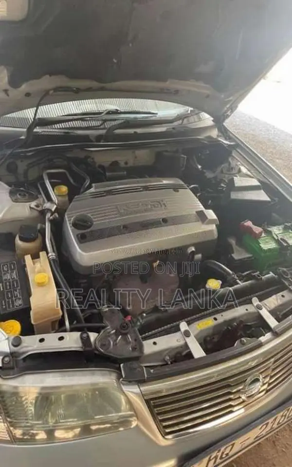 Nissan Sunny 2000 Car (Used)