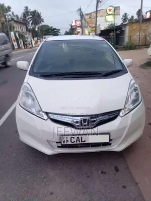 Honda Fit GP1 2013 Car (Used)