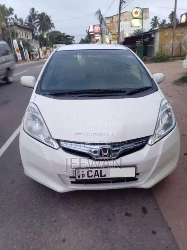 Honda Fit GP1 2013 Car (Used)