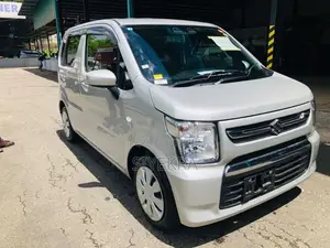 Suzuki Wagon R FXS 2025 Car Unregistered (Recondition)