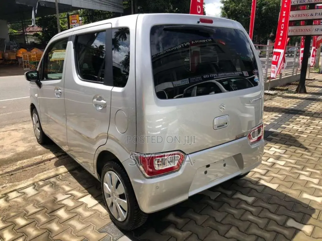 Suzuki Wagon R FXS 2024 Car Unregistered (Recondition)