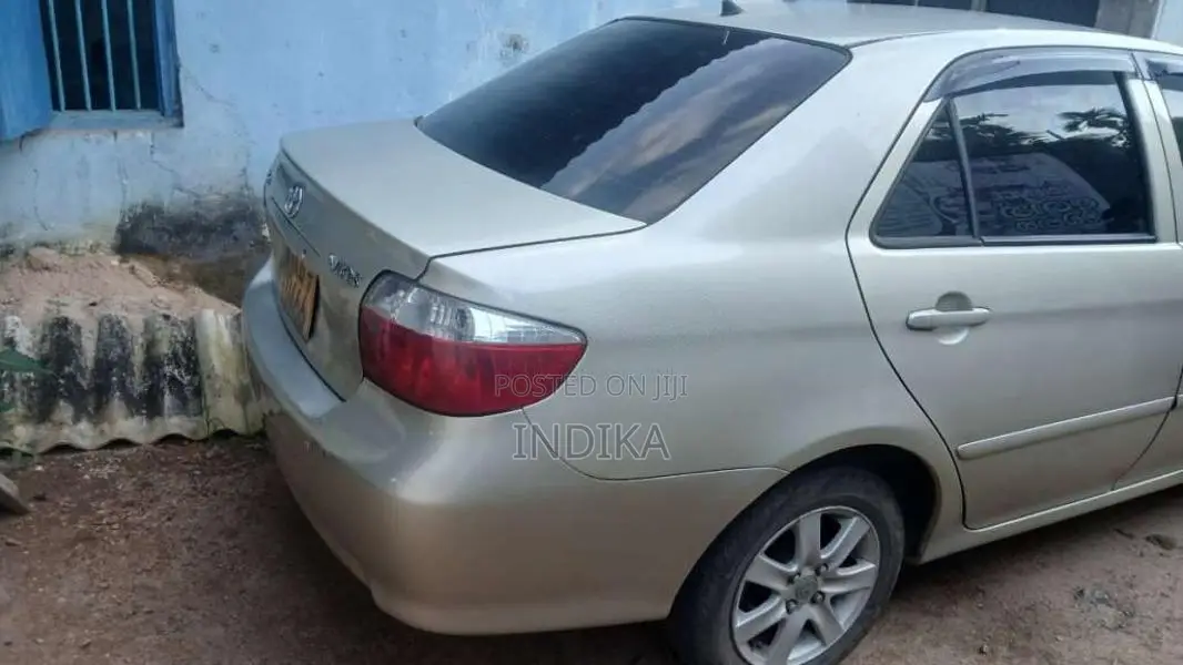 Toyota Vios 2004 Car (Used)