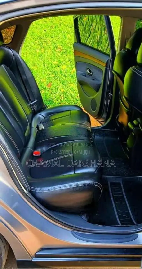 Nissan BLUEBIRD SYLPHY 2010 Car (Used)