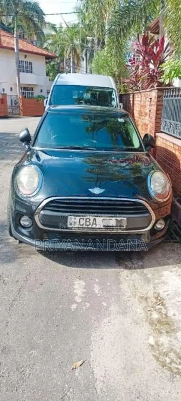 BMW Mini Cooper 2016 Car (Used)