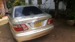 Nissan N16 2006 Car (Used)