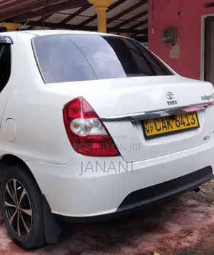 Tata Indigo 2015 Car (Used)