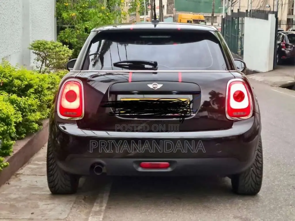 BMW Mini Cooper 2016 Car (Used)