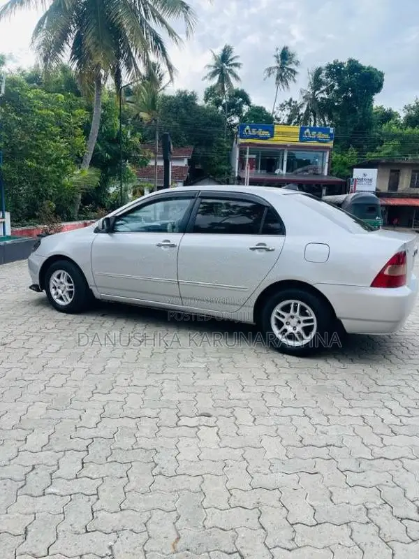 Toyota Corolla 121 G Grade 2001 Car (Used)