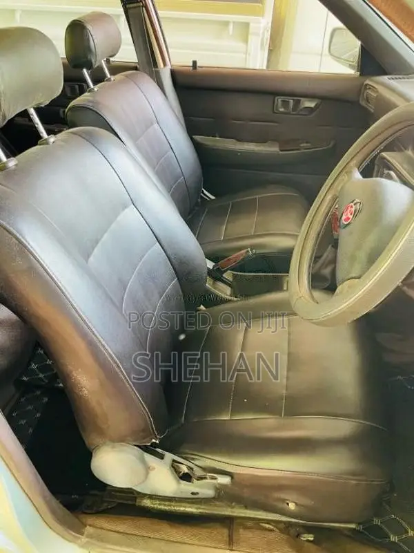 Toyota Corona R ET176 1990 Car (Used)