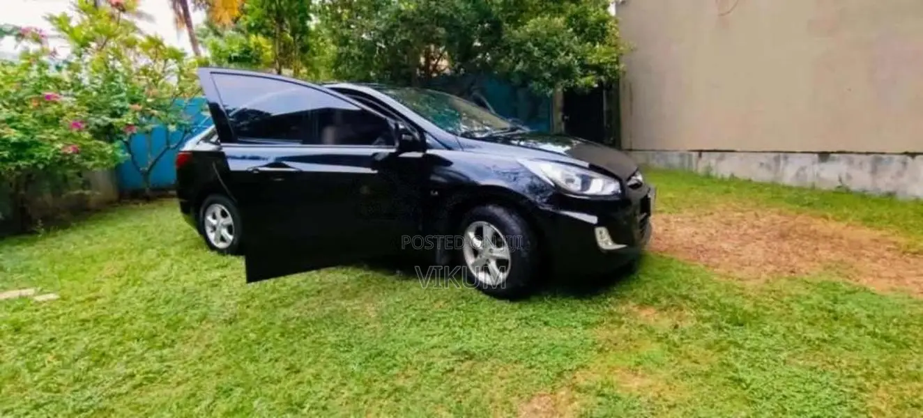 Hyundai Accent 2011 Car (Used)